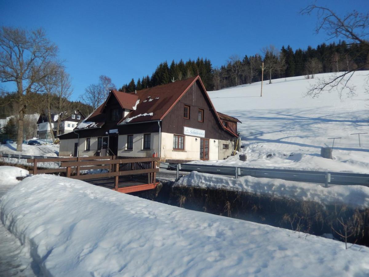 Sedmikraska Villa Horní Maršov Eksteriør billede