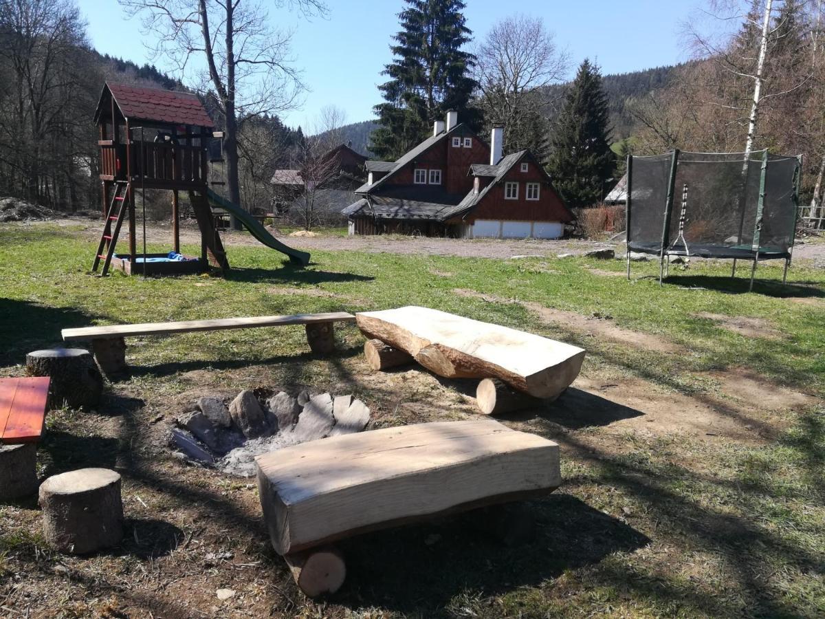 Sedmikraska Villa Horní Maršov Eksteriør billede