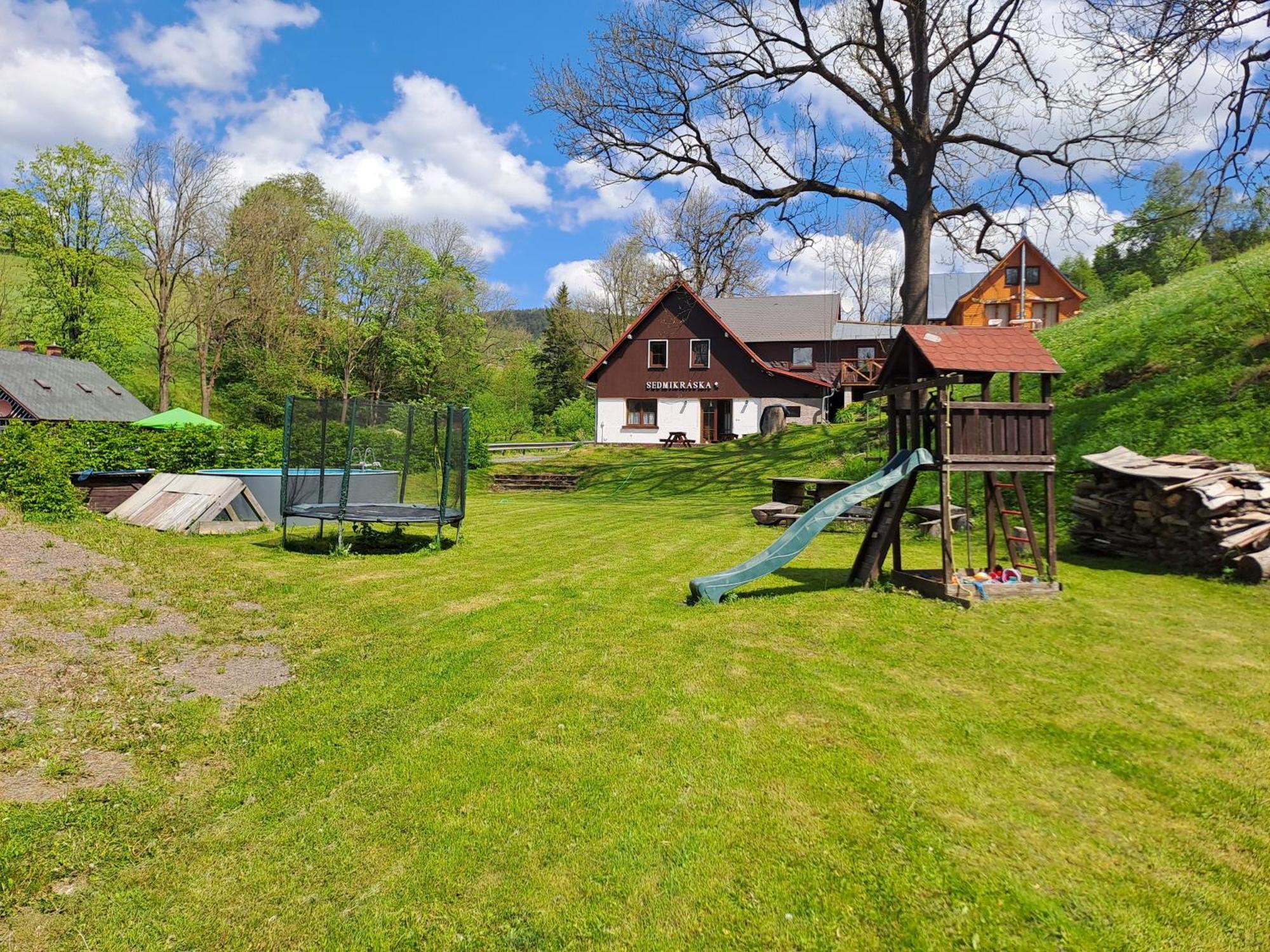 Sedmikraska Villa Horní Maršov Eksteriør billede